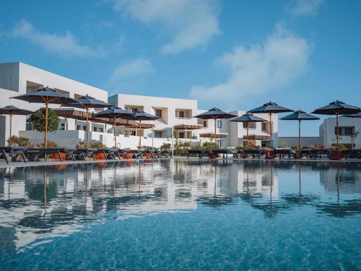 Nous Santorini