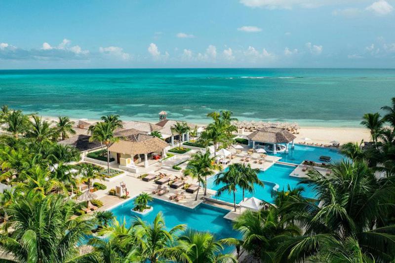 Hotel JOIA Rose Hall by Iberostar