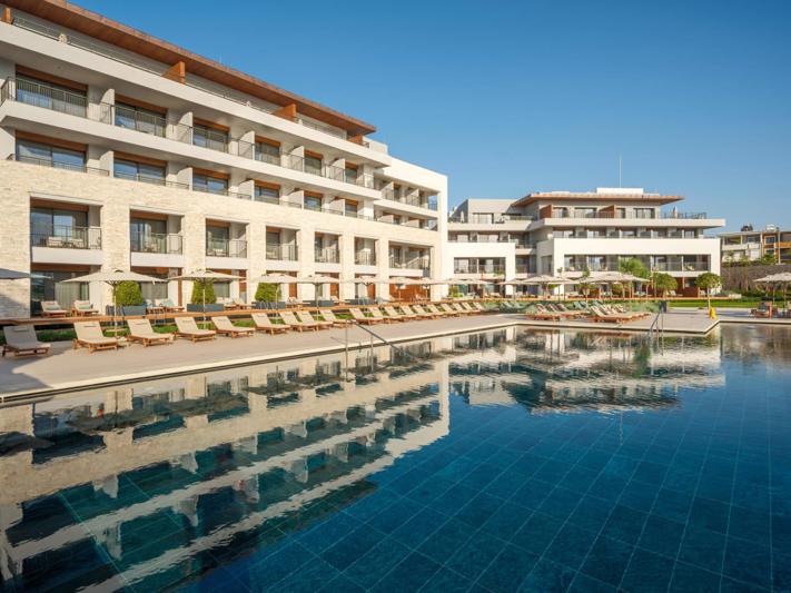 Hotel Anda Barut Collection