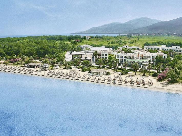 Ilio Mare Beach