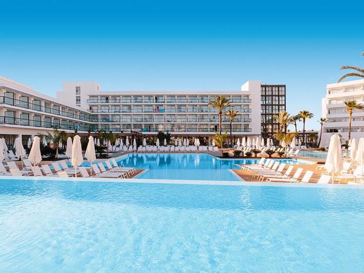 Foto Alua AluaSoul Ibiza **** Santa Eulalia