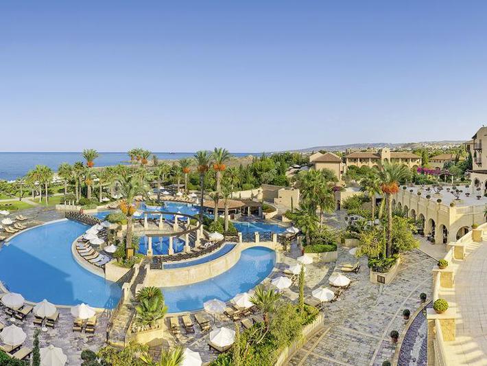 Foto Elysium ***** Paphos