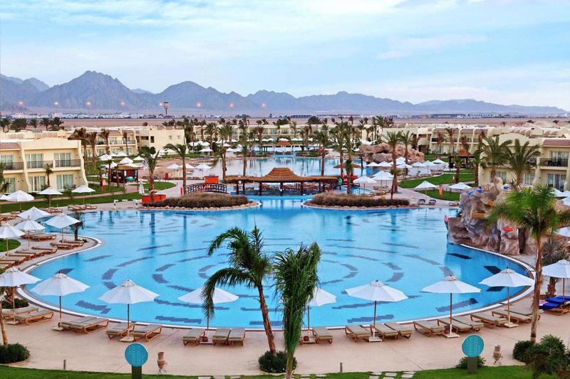 Foto Doubletree by Hilton Sharm El Sheikh - Sharks Bay Resort **** Sharm El Sheikh