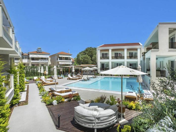 Mirablue Luxury Residences