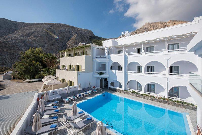 Blue Waves Hotel