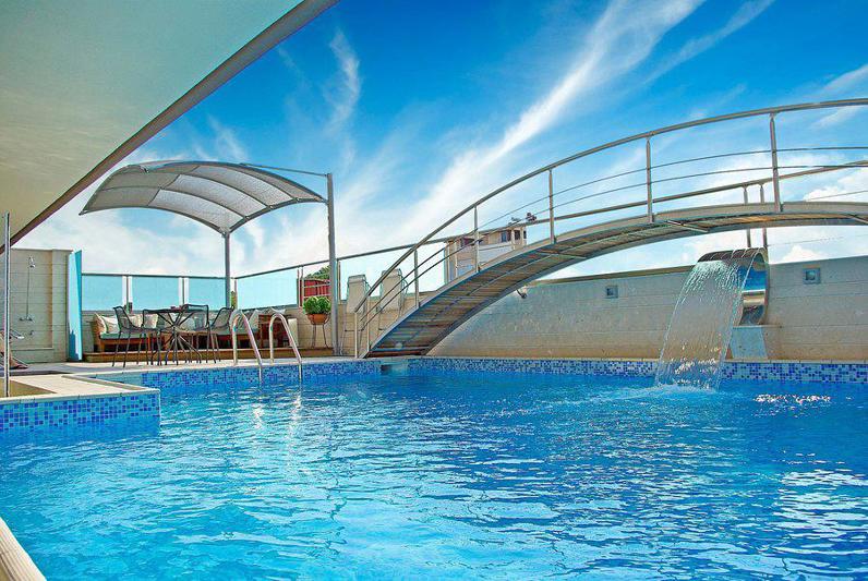 Principal New Leisure Hotel