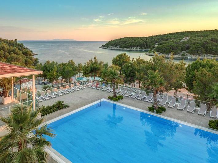 Foto Gava Waterman Resort **** Milna