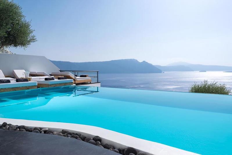 Andronis Luxury Suites