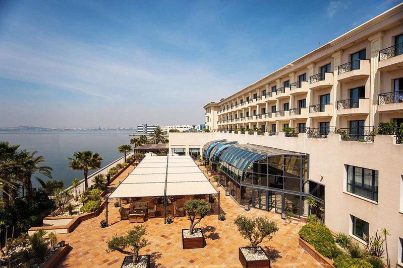 Concorde Hotel Les Berges du Lac