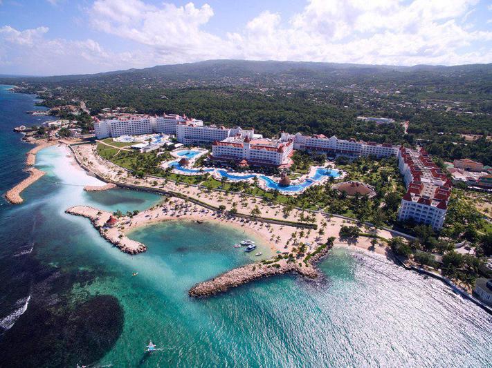 Bahia Principe Luxury Runaway Bay