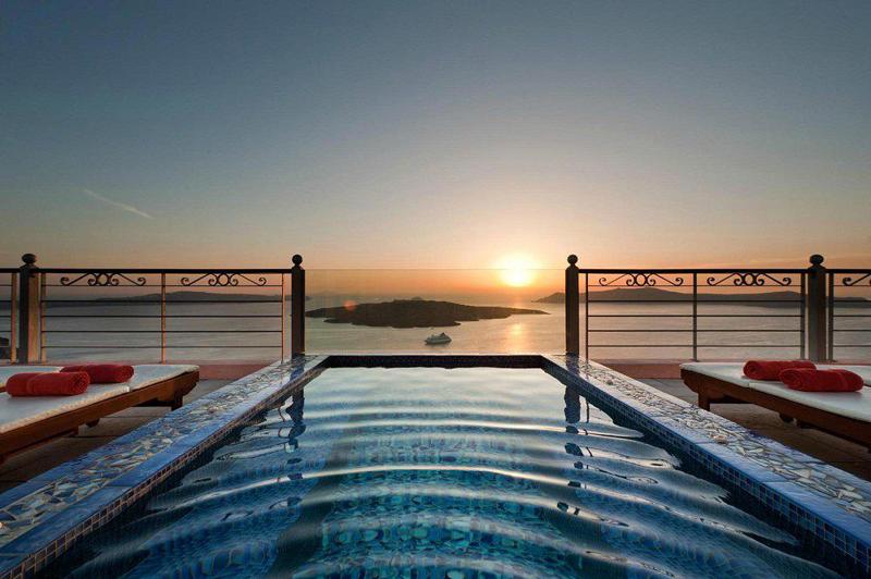 Hotel Nefeles Luxury Suites