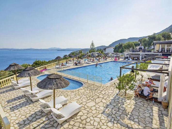 Hotel Pantokrator