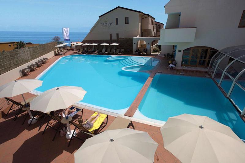 Hotel Tropis