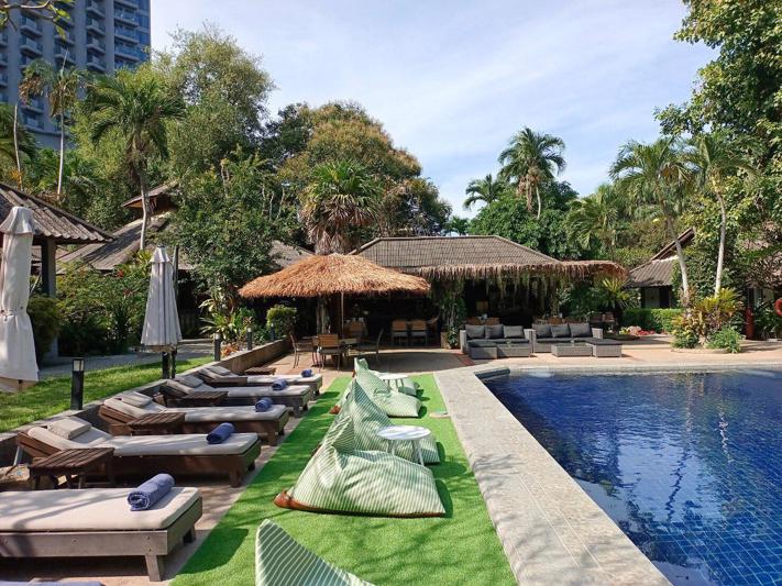 Lets Hyde Resort en Villas - Pattaya - Thailand