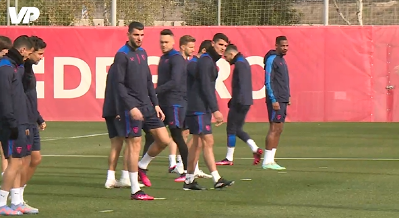 Thumbnail for article: VP in Sevilla: training, persco en update over inzetbaarheid Rekik tegen PSV