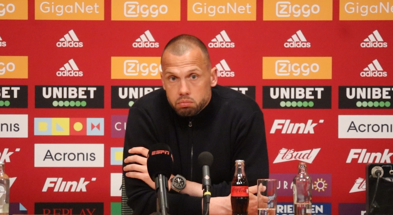 Thumbnail for article: Heitinga prijst 'jongen met veel potentie' van Ajax: 'Ik kende hem nog niet'