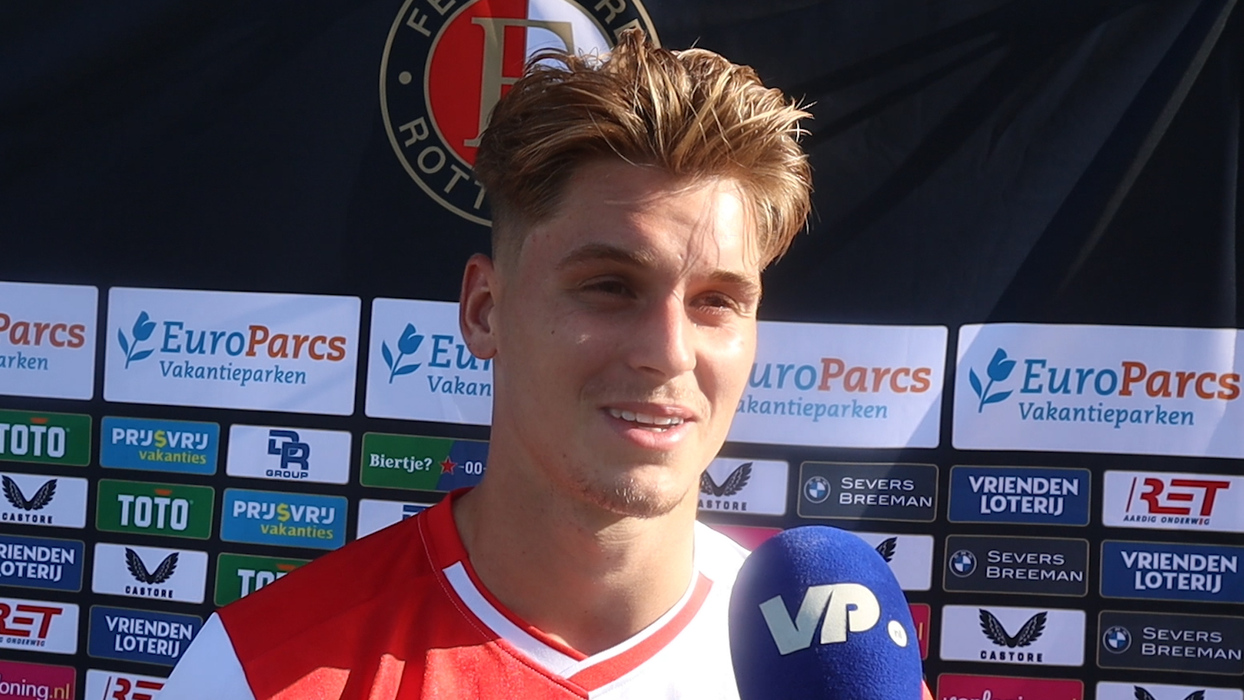 Thumbnail for article: Hendriks blijft speler van Feyenoord: 'Slot zei dat ik me mag laten zien'