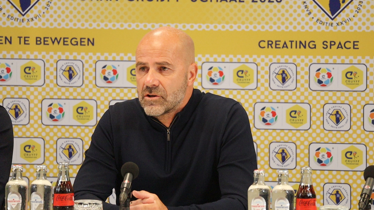 Thumbnail for article: Bosz lovend over Lang: 'Zou mooi zijn als het daar eens over zou gaan'