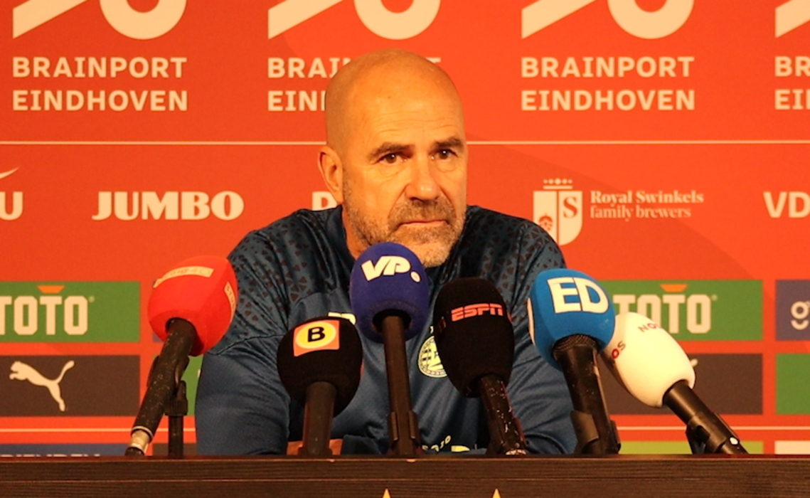 Thumbnail for article: Bosz ziet crisis bij oude club Ajax: 'Voor die mensen vind ik het verschrikkelijk'