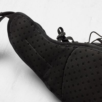 Black klik voor vergroting