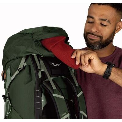 Green Canopy Pine Leaf klik voor vergroting