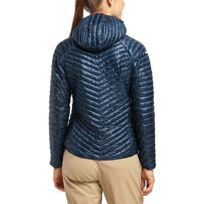 Tarn Blue klik voor vergroting