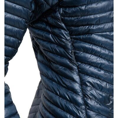 Tarn Blue klik voor vergroting