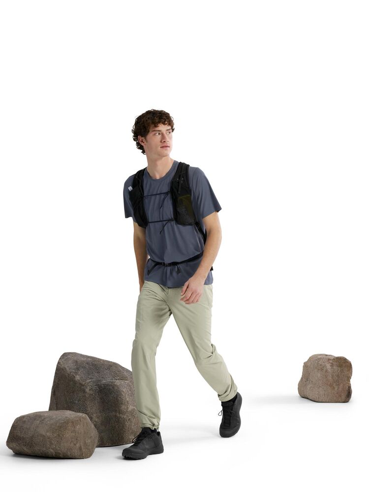 Dk Stratus klik voor vergroting