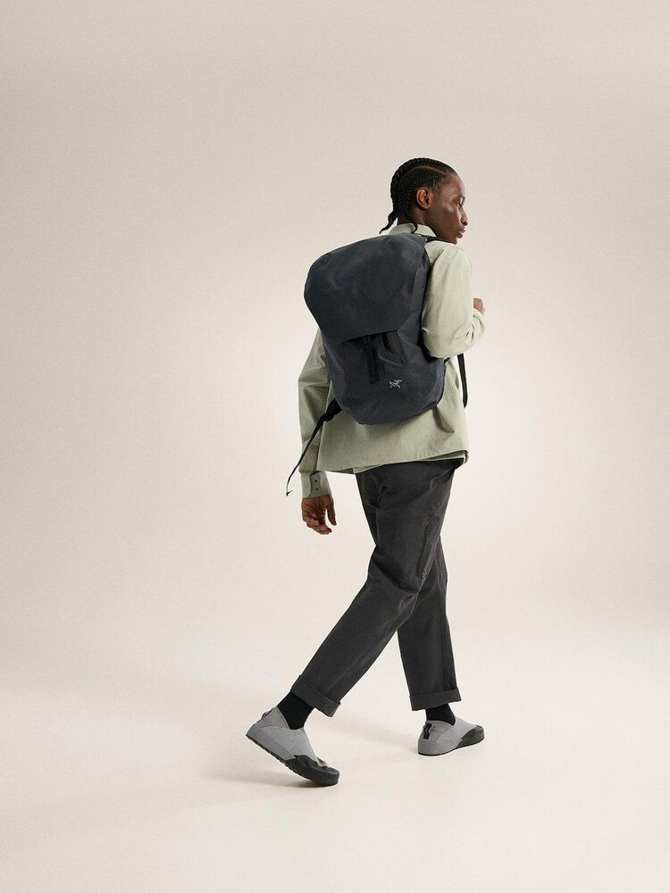 Black klik voor vergroting