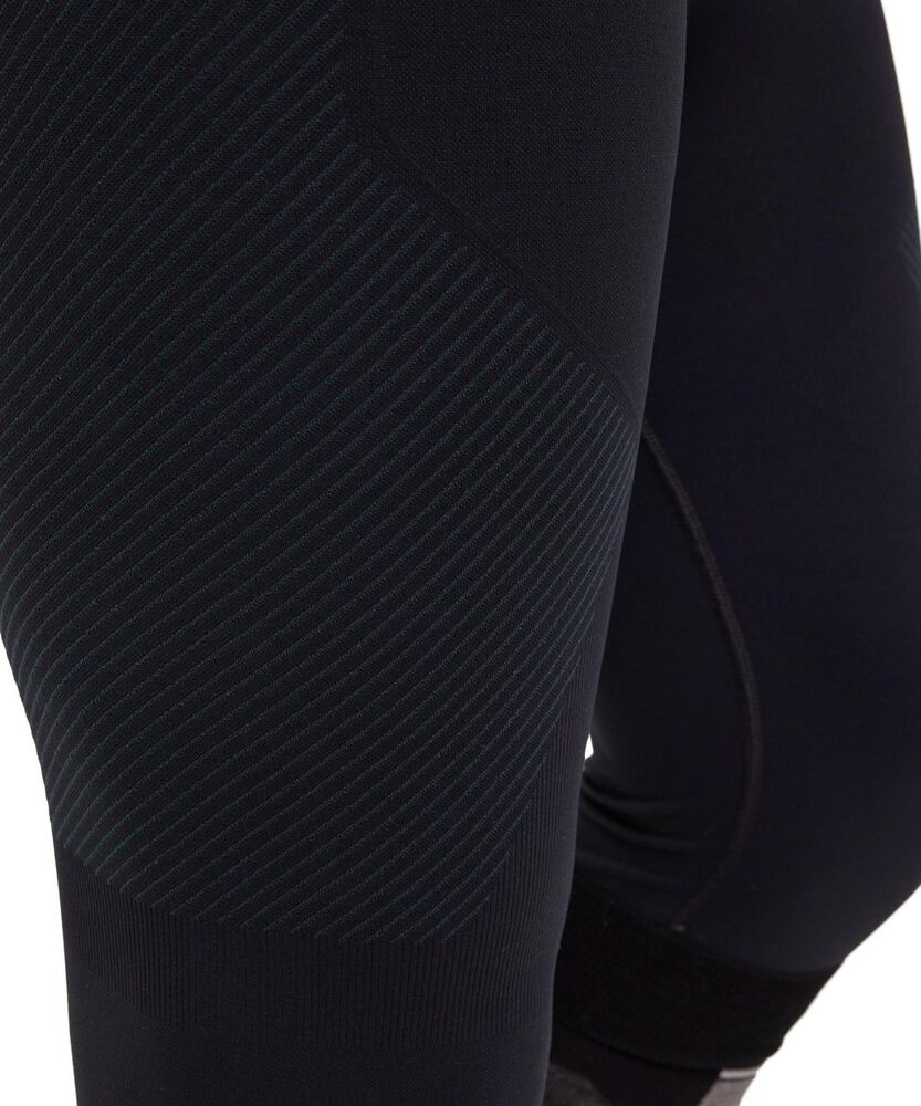 Black klik voor vergroting