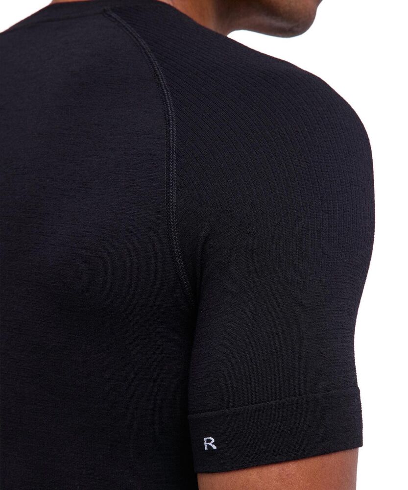 Black klik voor vergroting