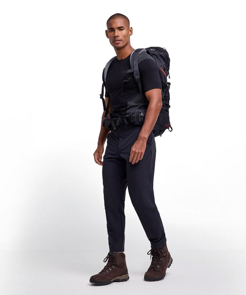 Black klik voor vergroting