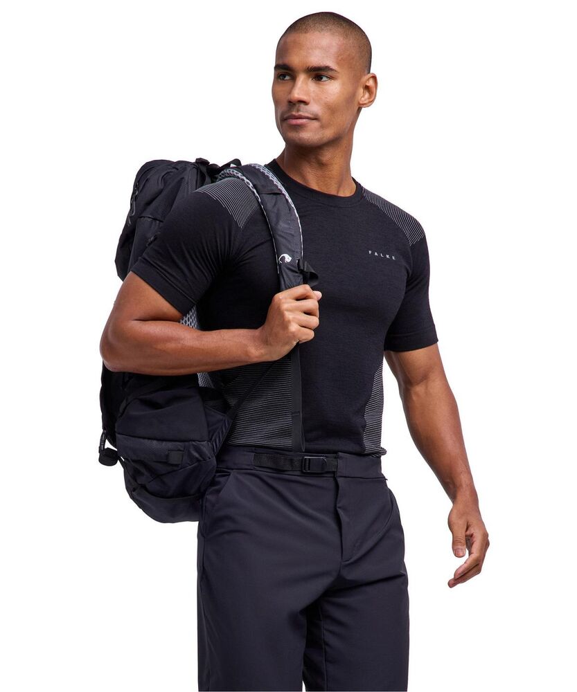 Black klik voor vergroting