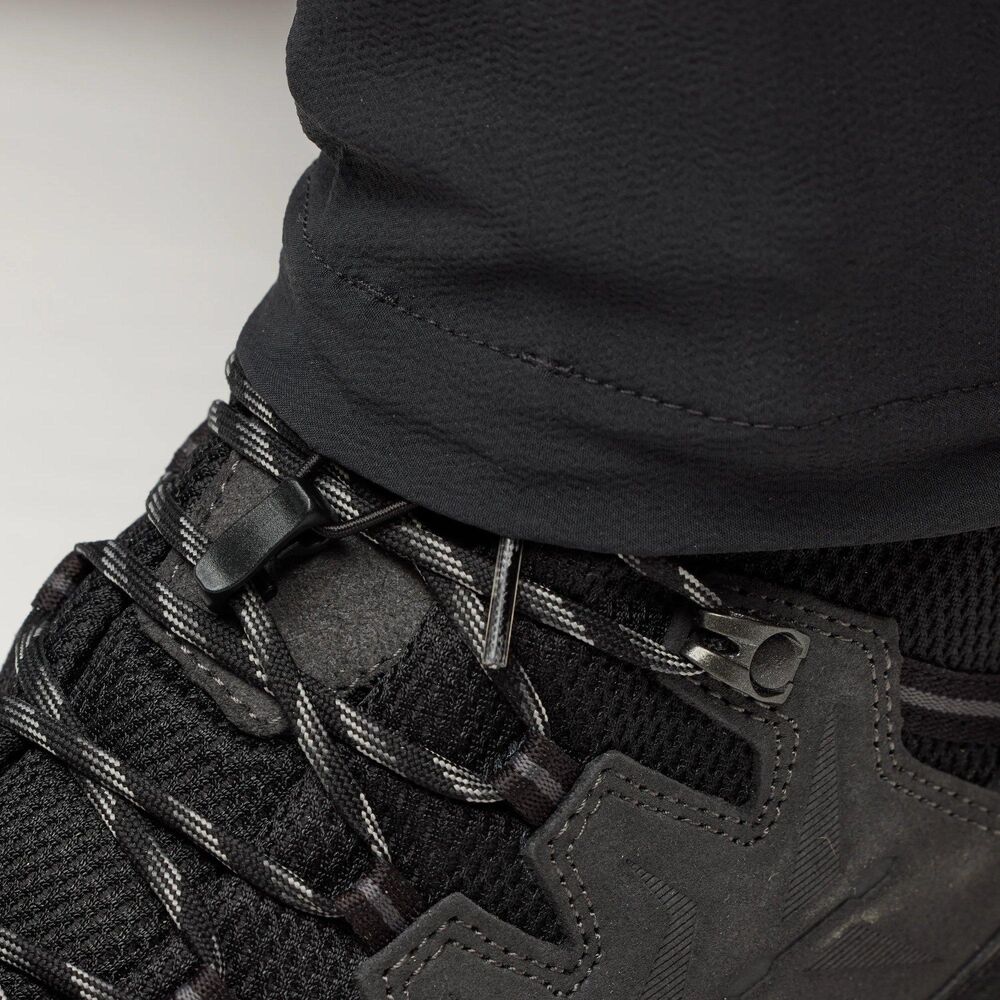 Black klik voor vergroting