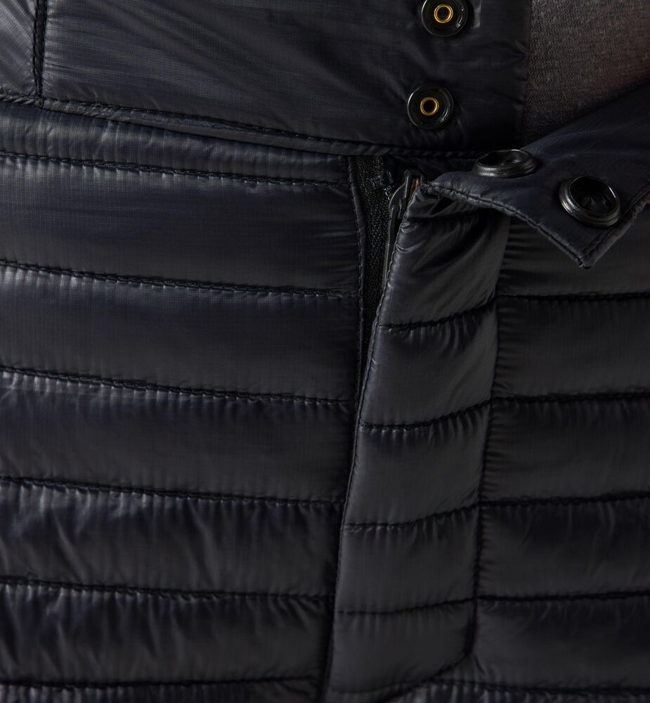 True Black klik voor vergroting