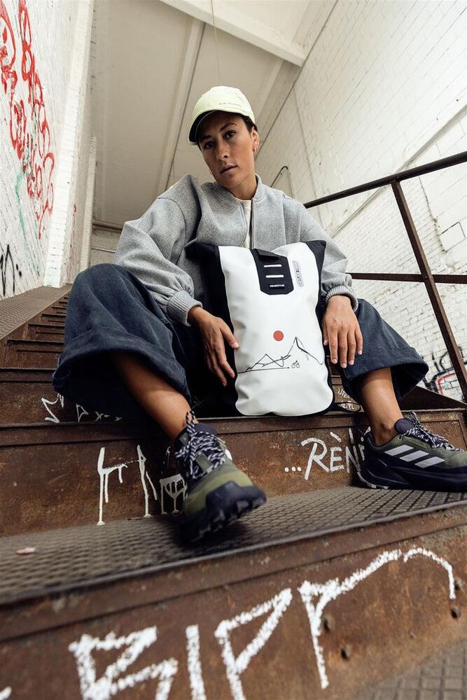 Line Art klik voor vergroting