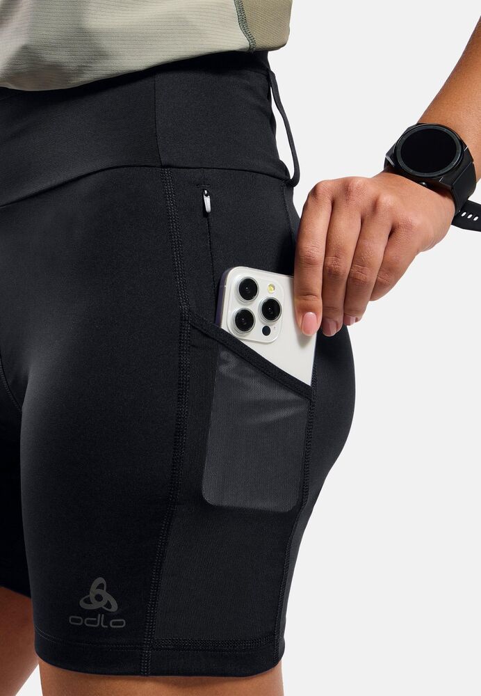 Black klik voor vergroting