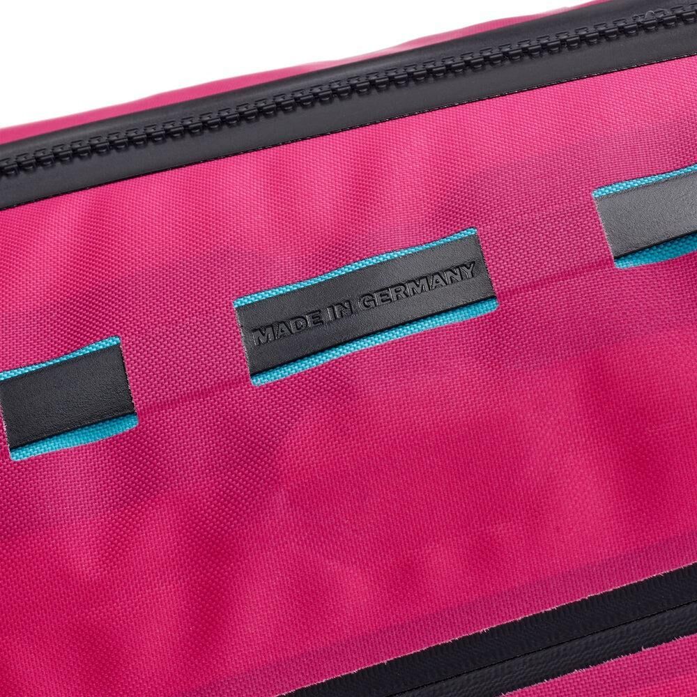 Cyber-pink/cyber-blue klik voor vergroting